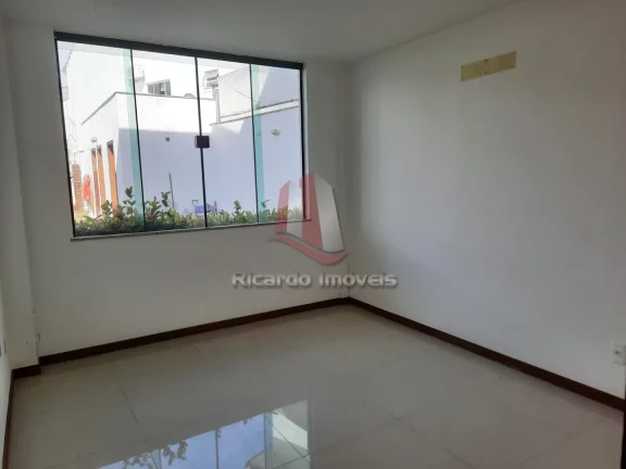 Imagem Linda Casa Duplex Localização Privilegiada c/ 150 m²