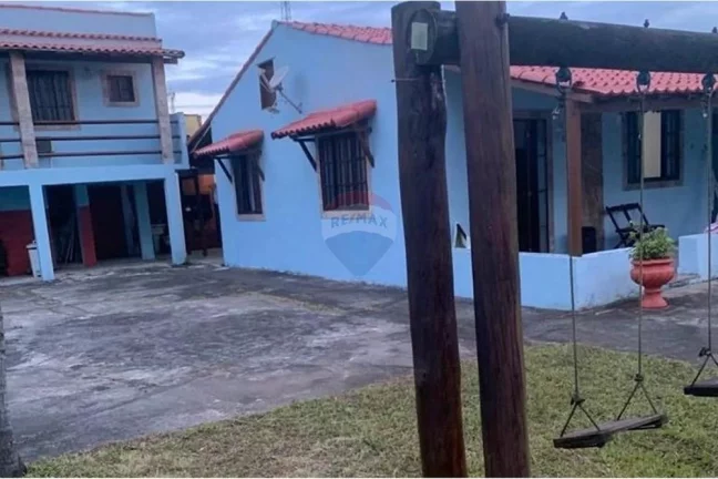 Imagem Ótima casa com 600m2 de terreno, Piscina, três quartos, sendo duas suítes no Jardim Atlântico Oeste, Itaipuaçu, Maricá