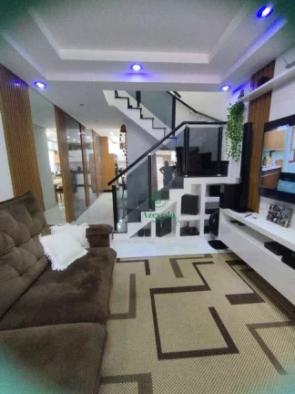 Imagem Sobrado à venda, 200 m² por R$ 850.000,00 - Jardim Adriana - Guarulhos/SP