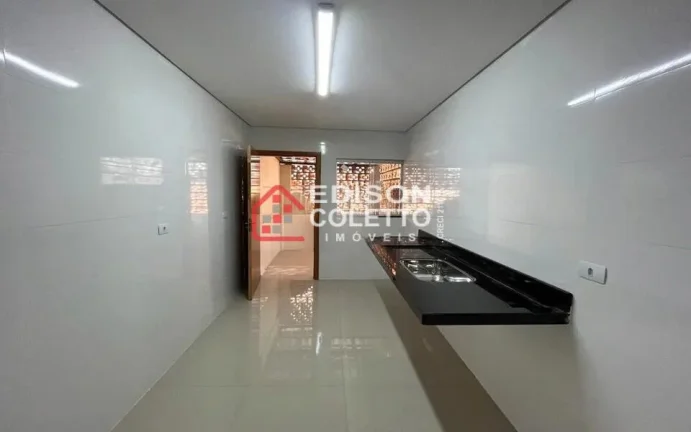 Imagem Pronto para Morar - Casa reformada à venda no centro de Piracicaba com 2 Dormitórios, 1 Suíte!!