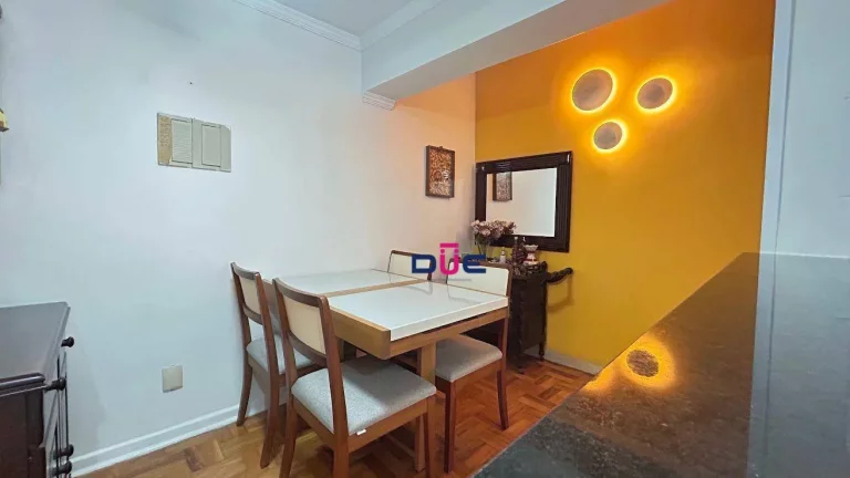 Imagem Apartamento com 2 dormitórios à venda, 85 m² por R$ 585.000,00 - Gonzaga - Santos/SP