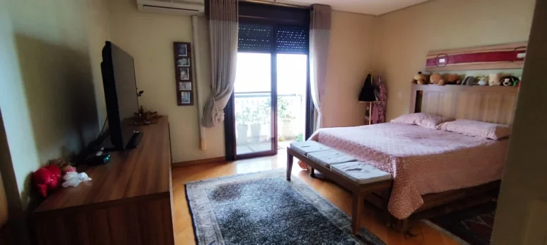 Imagem Apartamento 227 M², 1 por andar, 4Q, 4 Suítes, 5 Banheiros, 4 Vagas, Depósito, Closet, Hidro, 2 Salas, Academia, Sauna, Quadra, Salão de festa e jogos
