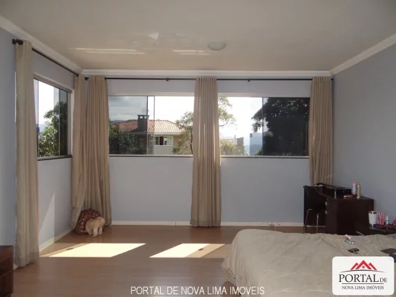 Imagem Casa à venda no Condomínio Ipê Nova Lima