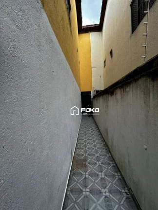 Imagem Sobrado com 3 dormitórios para alugar, 250 m² por R$ 3.180,00/mês - Jardim Rosa de Franca - Guarulhos/SP