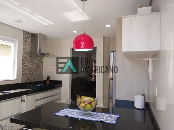 Imagem Casa com 2 suítes Atibaia