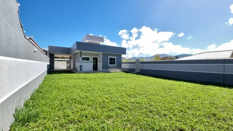 Imagem Casa para Venda em Saquarema, JACONE, 2 dormitórios, 1 banheiro, 4 vagas