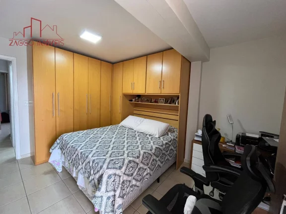 Imagem Casa reformada - 2 Dorms - Vaga coberta - Jd. dom José.