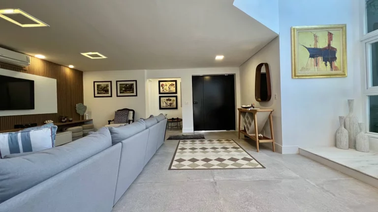Imagem *Casa Moderna à Venda na Riviera de São Lourenço - Módulo 21*