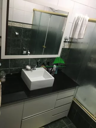 Imagem Casa / Sobrado para Venda em Limeira, Jardim Rossi, 3 dormitórios, 2 banheiros, 2 vagas
