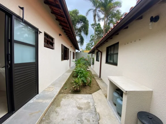 Imagem Casa a 150m da pra do Lázaro!