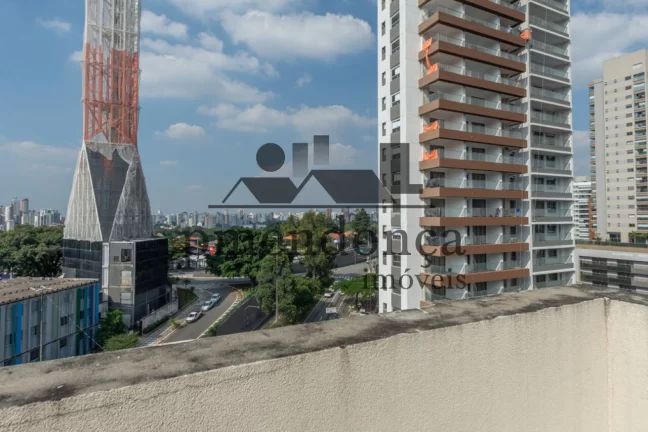 Imagem Cobertura Duplex em Pinheiros, perfeita para quem busca uma opção de moradia com estilo e conforto.