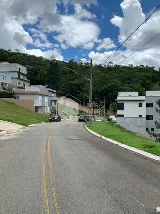 Imagem Terreno Maravilhoso 360m² à venda, Valville I com toda a infraestrutura do condomínio em , Santana de Parnaíba, SP