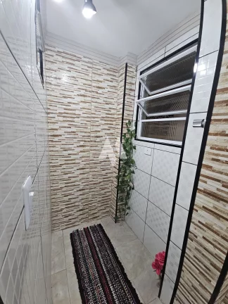 Imagem Apartamento reformado com 1 dormitório próximo a praia