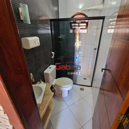 Imagem Casa com 3 dormitórios à venda, 107 m² por R$ 620.000,00 - Jardim Olinda - Cabo Frio/RJ