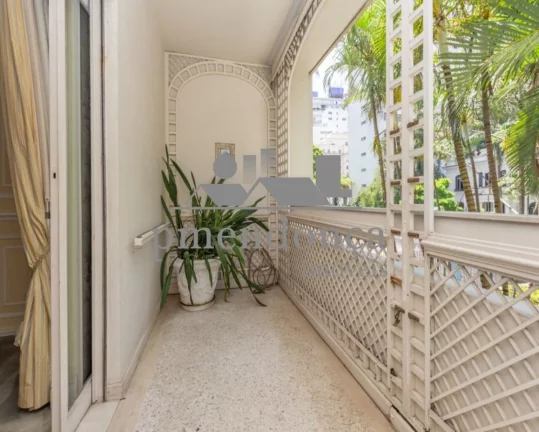 Imagem Apartamento com 4 quartos e 5 banheiros à venda, 515m² por