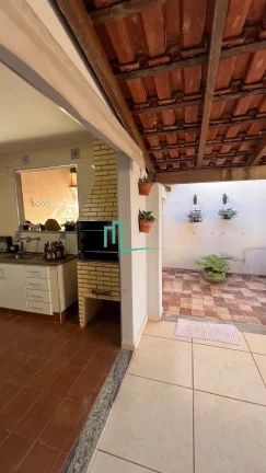 Imagem EXCELENTE CASA À VENDA NO JARDIM NOEMIA