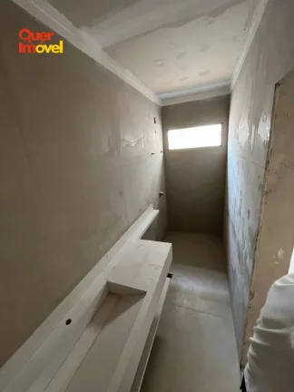 Imagem Imperdível Casa em Condomínio à Venda em Ribeirão Preto-SP, 3 Quartos, 3 Suítes, 4 Vagas - Condomínio Pitangueiras, 170m².