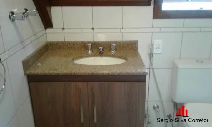 Imagem Casa em Condomínio Fechado para Venda, com 05 quartos em Vila Inglesa.