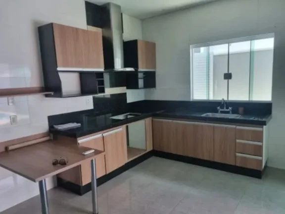 Imagem Casa de luxo em condomínio à venda em Sorocaba-SP, no Jardim Novo Horizonte: 2 quartos, 1 suíte, 2 salas, 3 banheiros, 4 vagas, 143m².