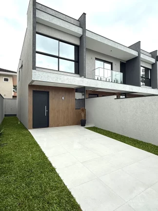 Imagem Casa Geminada nos Ingleses com 3 dormitórios, sendo 1 suíte