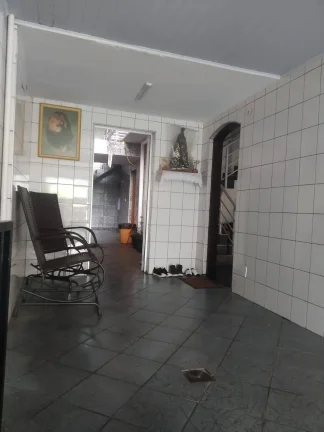 Imagem Sobrado Maravilhoso 240 m² 3 Dormitórios 2 vagas de Garagens Estuda Carro
