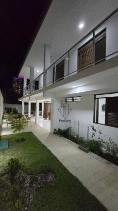 Imagem Casa de 1º andar com varanda/sacada ampla e projetadosà 300 metros da praia do Bessa/Jardim Oceania. CA0191