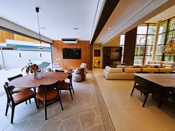 Imagem Imperdível! Casa à venda em Riviera de São Lourenço Módulo 11, 6 quartos, 6 suítes, 3 salas, 6 vagas de garagem, 626,13 m².