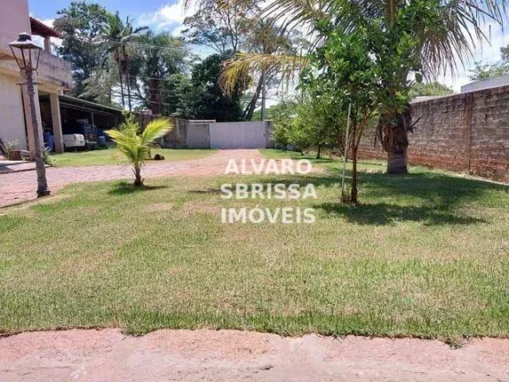 Imagem Chácara com 2800 m2 no Condomínio Chácaras Flórida em Itu SP - Chácara com 2 casas integradas a natureza