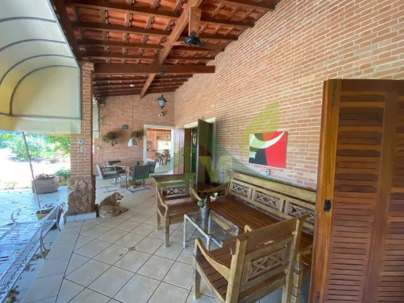 Imagem Belíssimo Sítio Pé na Água na Represa de Piracaia – 48.000 m² de Lazer