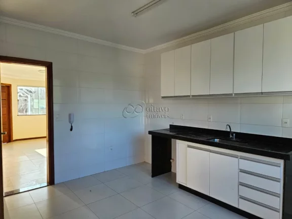 Imagem Casa para aluguel ou venda na Granja dos Cavaleiros, em condomínio, com 3 quartos sendo 1 suíte.