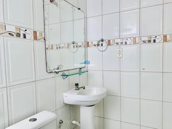 Imagem Apartamento para Locação em Feira de Santana, São João, 3 dormitórios, 2 banheiros, 1 vaga
