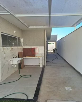 Imagem Excelente casa de 3 quartos com suite - Vila do Peró - Cabo Frio.