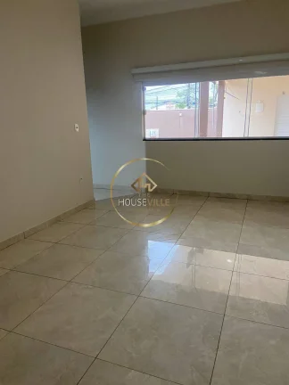 Imagem Casa, 3 Dormitórios, (Sendo 1 Suíte), 231m², Borda da mata.