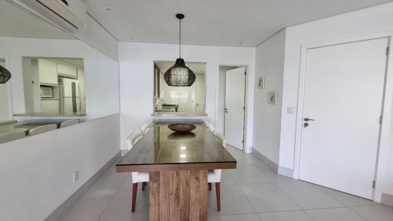 Imagem Imperdível: Apartamento à venda na Riviera de São Lourenço Módulo 07! 5 quartos, 3 suítes, 3 salas, 2 vagas de garagem, 147m².