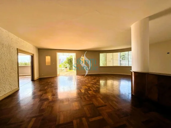 Imagem Casa de Vila Fechada em Pacaembu - São Paulo/SP.