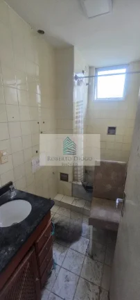Imagem Excelente oportunidade de investimento: Apartamento à venda em Rio de Janeiro-RJ, bairro Camorim, 2 quartos, 1 sala, 1 banheiro, 1 vaga de garagem, 50m².