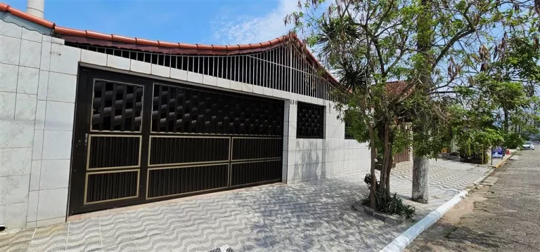 Imagem CASA COM 65.5 m² - BALNEARIO MARACANA - PRAIA GRANDE SP