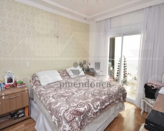 Imagem Amplo apartamento duplex, bem distribuído, com living para 02 ambientes, terraço gourmet 04 dormit...