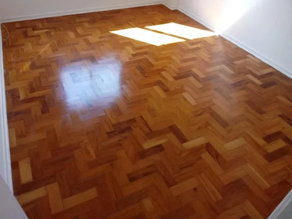 Imagem Apartamento com 3 dormitórios na Aclimação- Castro Alves