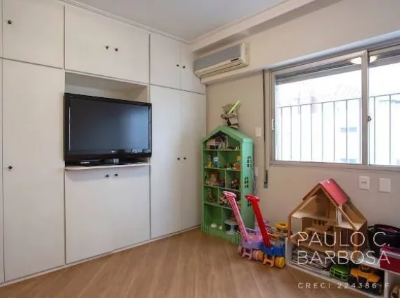 Imagem Santa Cecília Venda - 4 dormitórios (2 suítes) - 2 vagas - 270 m²