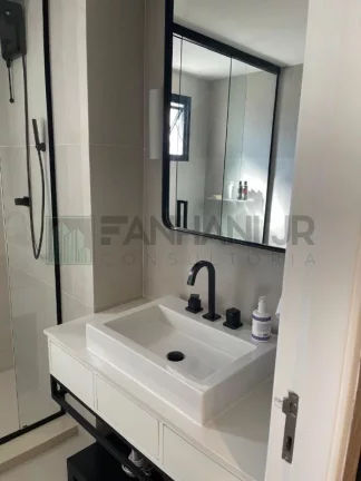 Imagem Venha se encantar com esta incrível cobertura/loft moderna, localizada em um dos bairros mais nobres de São Paulo, no Jardins! Com um design sofisti