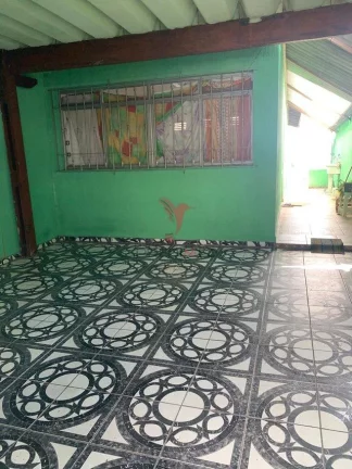 Imagem Vendemos casa de 5 Quartos , 2 Vagas de Garagem,, Quintal,próximo ao metrô em interlagos