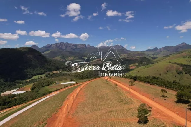 Terreno à venda, 204 m² por R$ 248.000,00 - Sebastiana - Teresópolis/RJ