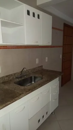 Imagem Vendo este lindo apto de 3 quartos no centro de Nova Friburgo.