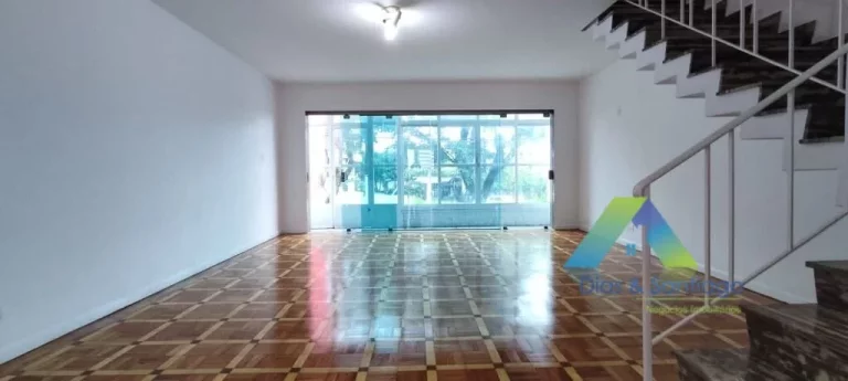 Imagem SOBRADO Alto da Mooca 200 metros, 3 dormitórios, 5 vagas, edícula ótimo valor e localização !!!