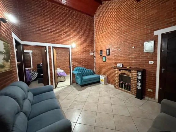 Imagem Sobrado com 3 dormitórios à venda, 215 m² por R$ 490.000,00 - Clube dos Oficiais - Suzano/SP