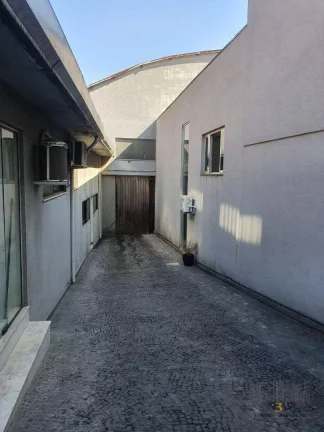 Imagem Galpão, loja e terreno à venda na Vila Leopoldina São Paulo SP com 1.579m² de área construída e 40 vagas de garagem, localizado na Rua Barbalha, 113.