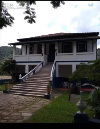 Fazenda histórica de 1832 com 133ha em Piquete - SP