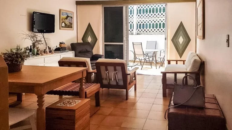 Imagem Casa com 2 dormitórios à venda, 90 m² por R$ 750.000,00 - Enseada - Guarujá/SP