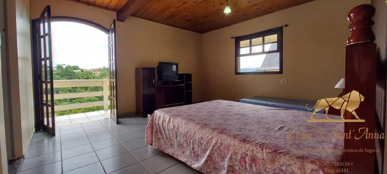 Imagem Encantadora residência a venda em Campos do Jordão.